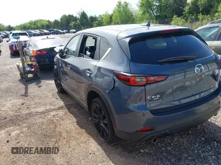 2024 Mazda CX-5 2.5 S Preferred Package with VIN JM3KFBCL9R0512272, listed as a IAAI auction lot 42095303 with 1 mi miles. Bid and sale history available at carsss.com. Image 3.