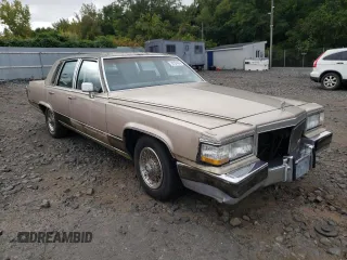 1992 Cadillac Brougham z VIN 1G6DW5479NR710170, wystawiony jako Copart lot #70194164 z przebiegiem Nie podano mil oraz Nie do naprawy. Historia ofert i sprzedaży dostępna na DreamBid. Obrazek 4.