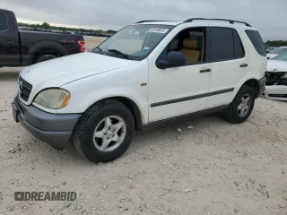 1999 Mercedes-Benz M-Class with VIN 4JGAB54E6XA112237, listed as a Copart auction lot 80163624 with 224,995 mi miles and Salvage Title. Bid and sale history available at carsss.com. Image 1.