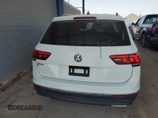 2021 Volkswagen Tiguan SE z VIN 3VV3B7AX5MM010006, wystawiony jako Copart lot #62730045 z przebiegiem 49 288 mil mil oraz Szkoda całkowita • Salvage title. Historia ofert i sprzedaży dostępna na DreamBid. Obrazek 6.