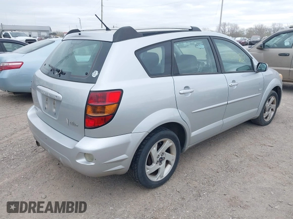 2005 Pontiac Vibe with VIN 5Y2SL63845Z451679, listed as a IAAI auction lot 42047250 with 219,674 mi miles. Bid and sale history available at carsss.com. Image 4.