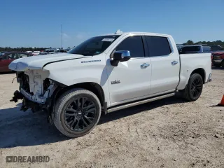 2020 Chevrolet Silverado 1500 LTZ with VIN 1GCPWEED0LZ363243, listed as a Copart auction lot 70749714 with 50,856 mi miles and Salvage Title. Bid and sale history available at carsss.com. Image 1.