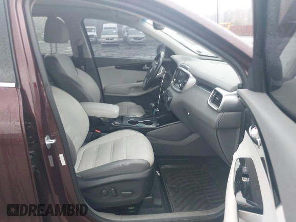 2019 Kia Sorento SX V6 with VIN 5XYPKDA57KG533275, listed as a IAAI auction lot 41964458 with 75,346 mi miles. Bid and sale history available at carsss.com. Image 5.