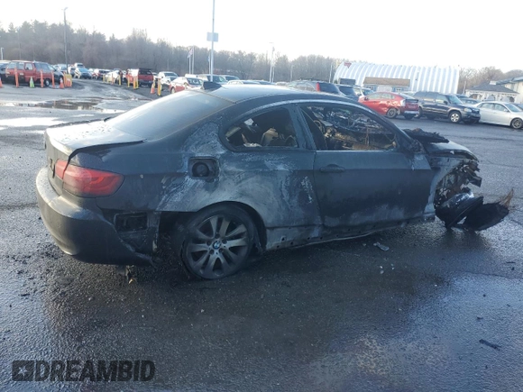 2013 BMW 3 Series 328i xDrive with VIN WBAKF3C52DJ385428, listed as a Copart auction lot 84706954 with 0 mi miles and Non Repairable. Bid and sale history available at carsss.com. Image 3.