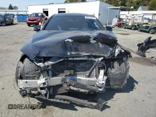 2018 Mercedes-Benz C 43 AMG with VIN WDDWJ6EB9JF607488, listed as a Copart auction lot 62573274 with 40,208 mi miles and Salvage Title. Bid and sale history available at DreamBid. Image 5.