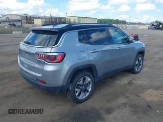 2020 Jeep Compass Limited с VIN 3C4NJDCB2LT132739, выставлен на аукционе IAAI как лот 42258279 с пробегом 111 430 миль миль и . История ставок и продаж доступна на DreamBid. Изображение 4.