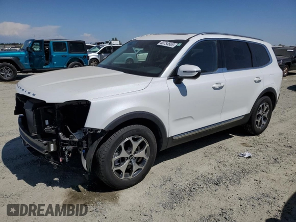 2020 Kia Telluride EX with VIN 5XYP3DHC6LG085291, listed as a Copart auction lot 60754565 with 7,695 mi miles and Salvage title. Bid and sale history available at DreamBid. Image 1.