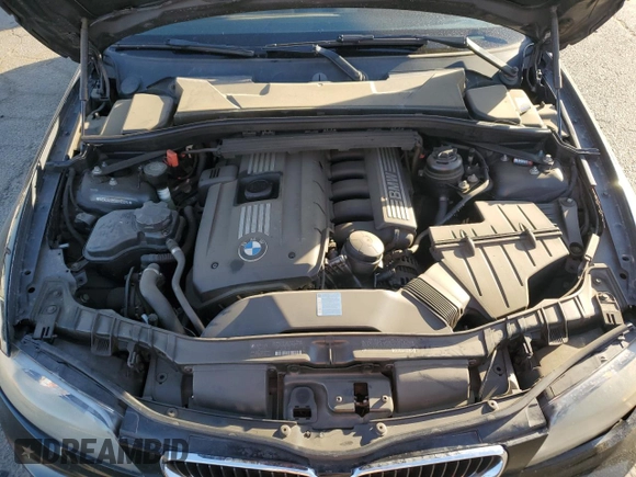 2008 BMW 1 Series 128i with VIN WBAUN13508VH80094, listed as a Copart auction lot 78333574 with 134,255 mi miles and Salvage Title. Bid and sale history available at DreamBid. Image 11.