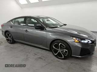2025 Nissan Altima SR with VIN 1N4BL4CVXSN350519, listed as a Copart auction lot 53290285 with 7,278 mi miles and Clean Title. Bid and sale history available at DreamBid. Image 4.