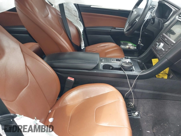 2020 Ford Fusion Titanium с VIN 3FA6P0K91LR128016, выставлен на аукционе IAAI как лот 41947905 с пробегом 79 622 миль миль и . История ставок и продаж доступна на DreamBid. Изображение 5.