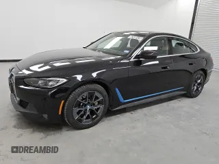 2024 BMW i4 xDrive40 with VIN WBY83FB05RFS78234, listed as a Copart auction lot 53400425 with 20,731 mi miles and Clean Title. Bid and sale history available at carsss.com. Image 1.