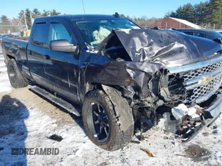 2015 Chevrolet Silverado 1500 LT with VIN 1GCVKREH7FZ202597, listed as a IAAI auction lot 41368688 with 1 mi miles. Bid and sale history available at carsss.com. Image 1.