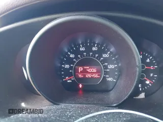 2016 Kia Soul z VIN KNDJN2A29G7324874, wystawiony jako IAAI lot #41835148 z przebiegiem 126 456 mil mil oraz . Historia ofert i sprzedaży dostępna na DreamBid. Obrazek 7.