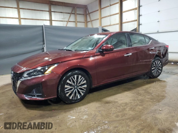 2023 Nissan Altima SV z VIN 1N4BL4DV3PN359679, wystawiony jako Copart lot #59528045 z przebiegiem 57 310 mil mil oraz Czysty tytuł • Clean title. Historia ofert i sprzedaży dostępna na DreamBid. Obrazek 1.