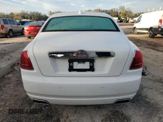 2020 Rolls-Royce Ghost z VIN SCAFK4C02LU201085, wystawiony jako Copart lot #79841764 z przebiegiem 14 001 mil mil oraz Szkody całkowita. Historia ofert i sprzedaży dostępna na DreamBid. Obrazek 6.