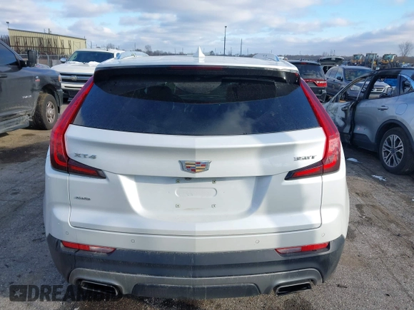 2022 Cadillac XT4 AWD Premium Luxury with VIN 1GYFZDR49NF105003, listed as a IAAI auction lot 41009382 with 43,395 mi miles and . Bid and sale history available at carsss.com. Image 16.