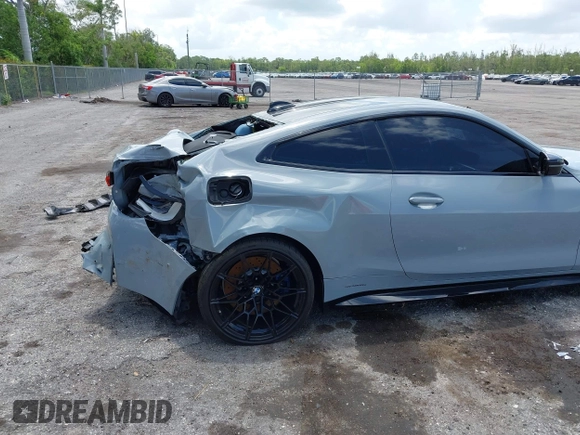 2022 BMW M4 Competition xDrive z VIN WBS43AZ04NCK16515, wystawiony jako IAAI lot #42505726 z przebiegiem Nie podano mil oraz . Historia ofert i sprzedaży dostępna na DreamBid. Obrazek 20.