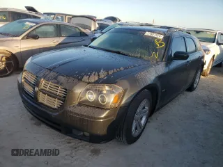 2005 Dodge Magnum RT z VIN 2D8GV58285H550215, wystawiony jako Copart lot #77601924 z przebiegiem 194 701 mil mil oraz Nie do naprawy • Non repairable. Historia ofert i sprzedaży dostępna na DreamBid. Obrazek 1.