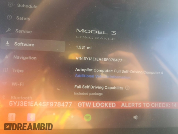 2025 Tesla Model 3 Long Range with VIN 5YJ3E1EA4SF978477, listed as a Copart auction lot 58525905 with 1,531 mi miles and Salvage title. Bid and sale history available at DreamBid. Image 9.