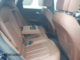 2020 Audi Q5 Premium with VIN WA1ANAFY0L2115774, listed as a IAAI auction lot 41888672 with 53,703 mi miles. Bid and sale history available at carsss.com. Image 8.
