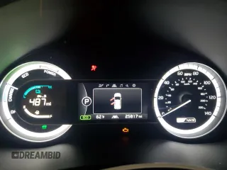 2017 Kia Niro Touring with VIN KNDCE3LC0H5063880, listed as a Copart auction lot 49809454 with 25,817 mi miles and Salvage Title. Bid and sale history available at carsss.com. Image 9.