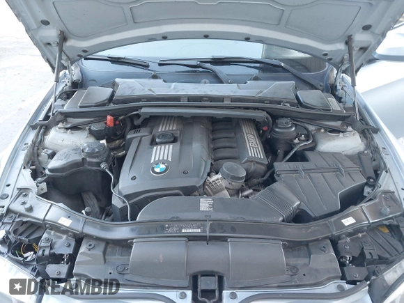 2011 BMW 3 Series 328i with VIN WBADW3C58BE541521, listed as a IAAI auction lot 41631382 with 112,396 mi miles. Bid and sale history available at carsss.com. Image 10.
