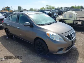 2014 Nissan Versa SV with VIN 3N1CN7AP6EL837545, listed as a IAAI auction lot 42062242 with 132,535 mi miles. Bid and sale history available at carsss.com. Image 1.