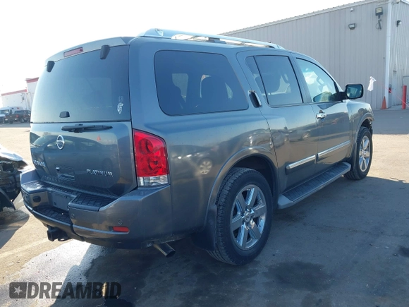 2014 Nissan Armada Platinum z VIN 5N1AA0NE2EN610901, wystawiony jako IAAI lot #41476511 z przebiegiem 148 306 mil mil oraz . Historia ofert i sprzedaży dostępna na DreamBid. Obrazek 4.