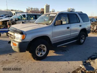 1998 Toyota 4Runner with VIN JT3GM84RXW0029819, listed as a Copart auction lot 46707055 with 129,843 mi miles and Salvage Title. Bid and sale history available at carsss.com. Image 1.