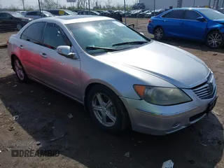 2006 Acura RL with VIN JH4KB16576C009442, listed as a IAAI auction lot 41945210 with 204,346 mi miles and . Bid and sale history available at DreamBid. Image 1.