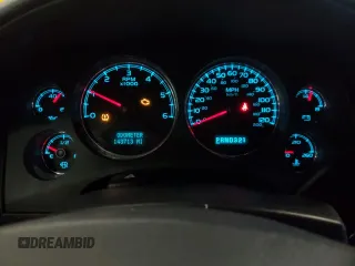 2008 Chevrolet Avalanche LTZ z VIN 3GNFK12338G294686, wystawiony jako Copart lot #41976675 z przebiegiem 143 713 mil mil oraz Czysty tytuł • Clean title. Historia ofert i sprzedaży dostępna na DreamBid. Obrazek 9.