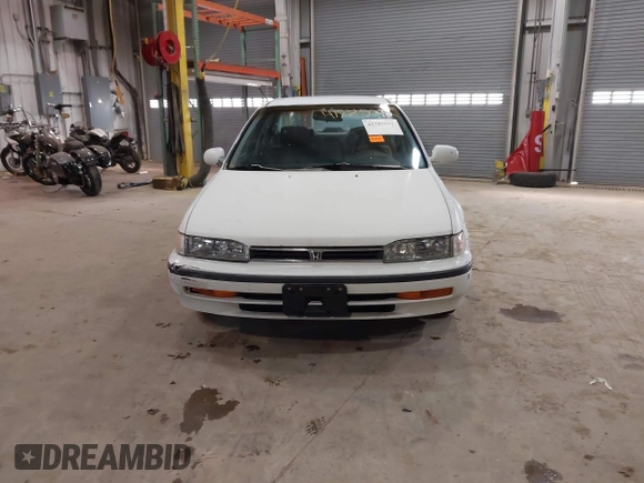 1993 Honda Accord z VIN 1HGCB7651PA022436, wystawiony jako IAAI lot #41785092 z przebiegiem Nie podano mil oraz . Historia ofert i sprzedaży dostępna na DreamBid. Obrazek 12.
