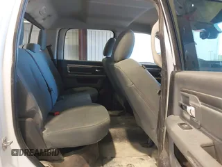 2017 Ram 2500 Big Horn with VIN 3C6UR5DL2HG701033, listed as a IAAI auction lot 41668166 with 95,653 mi miles. Bid and sale history available at carsss.com. Image 8.