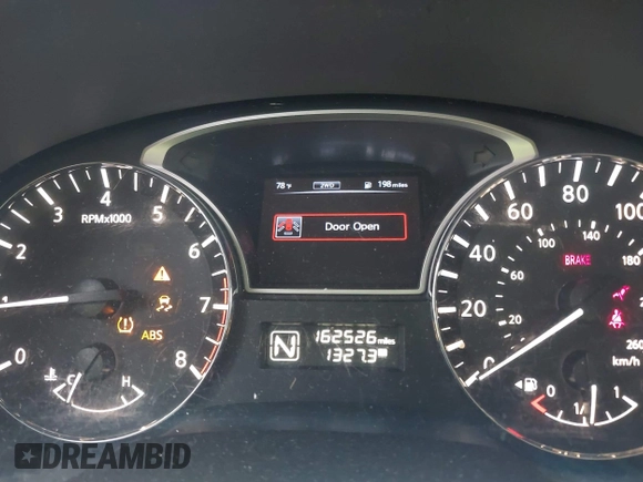2015 Nissan Pathfinder SL with VIN 5N1AR2MM5FC705429, listed as a IAAI auction lot 42678231 with 162,526 mi miles and . Bid and sale history available at DreamBid. Image 7.