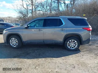 2018 Chevrolet Traverse LT Cloth with VIN 1GNEVGKW6JJ158959, listed as a IAAI auction lot 41491806 with 110,445 mi miles. Bid and sale history available at carsss.com. Image 15.