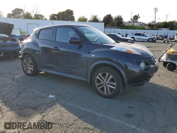 2014 Nissan Juke S with VIN JN8AF5MV8ET480692, listed as a Copart auction lot 47497285 with Not Provided miles and Salvage Title. Bid and sale history available at carsss.com. Image 4.