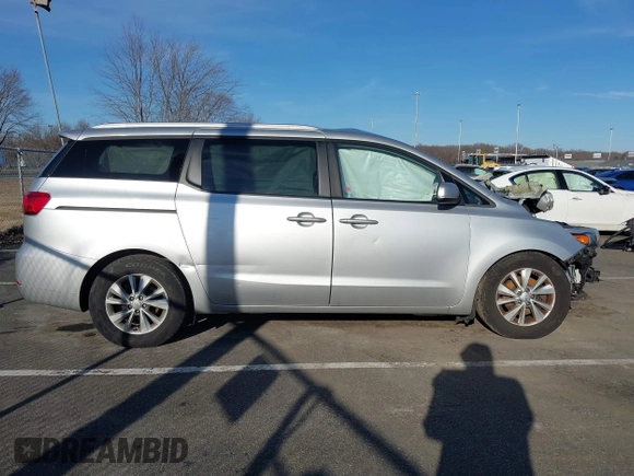 2016 Kia Sedona LX with VIN KNDMB5C11G6188015, listed as a IAAI auction lot 41580251 with 87,888 mi miles. Bid and sale history available at carsss.com. Image 13.