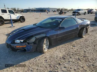 2000 Chevrolet Camaro Z28 z VIN 2G1FP22G3Y2123001, wystawiony jako Copart lot #85730994 z przebiegiem 32 579 mil mil oraz Szkoda całkowita • Salvage title. Historia ofert i sprzedaży dostępna na DreamBid. Obrazek 1.
