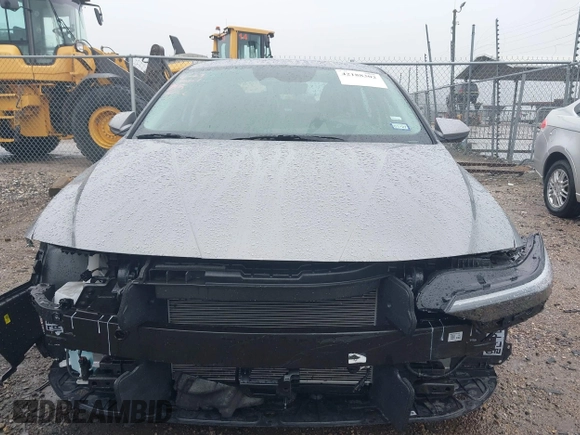 2025 Hyundai Elantra SEL Convenience with VIN KMHLS4DG7SU952152, listed as a IAAI auction lot 42188302 with 4,620 mi miles and . Bid and sale history available at DreamBid. Image 13.