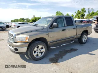 2006 Dodge 1500 SLT z VIN 1D7HU18236S677243, wystawiony jako Copart lot #57978275 z przebiegiem Nie podano mil oraz Szkoda całkowita • Salvage title. Historia ofert i sprzedaży dostępna na DreamBid. Obrazek 1.