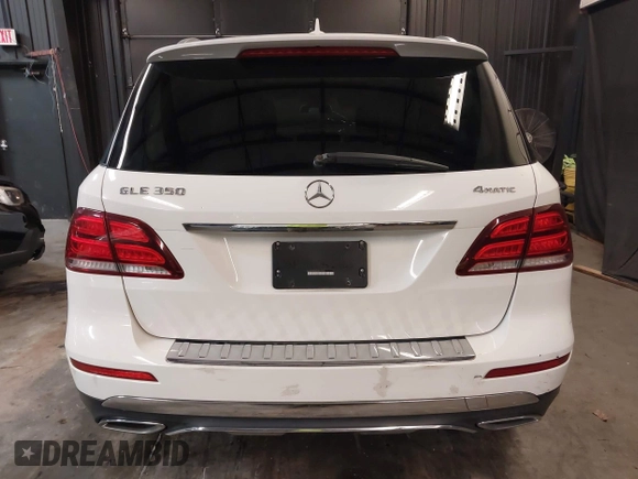 2017 Mercedes-Benz GLE 350 z VIN 4JGDA5HB2HA913359, wystawiony jako IAAI lot #42017821 z przebiegiem 81 885 mil mil oraz . Historia ofert i sprzedaży dostępna na DreamBid. Obrazek 16.