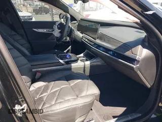 2023 BMW 7 Series 740i с VIN WBA23EH09PCL71147, выставлен на аукционе IAAI как лот 41906244 с пробегом 51 981 миль миль и . История ставок и продаж доступна на DreamBid. Изображение 5.
