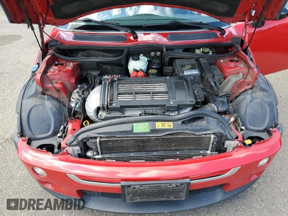 2005 MINI Hardtop S z VIN WMWRE33565TL15602, wystawiony jako Copart lot #58003515 z przebiegiem 134 495 mil mil oraz Szkoda całkowita • Salvage title. Historia ofert i sprzedaży dostępna na DreamBid. Obrazek 11.
