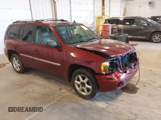 2008 GMC Envoy SLT z VIN 1GKDT13S382162527, wystawiony jako IAAI lot #42219352 z przebiegiem 249 916 mil mil oraz . Historia ofert i sprzedaży dostępna na DreamBid. Obrazek 1.