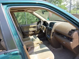 2002 Honda CR-V EX с VIN JHLRD78892C053346, выставлен на аукционе IAAI как лот 42447196 с пробегом 192 602 миль миль и . История ставок и продаж доступна на DreamBid. Изображение 5.