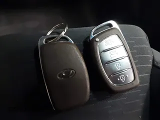 2020 Hyundai Tucson SEL z VIN KM8J3CAL4LU192330, wystawiony jako IAAI lot #41915238 z przebiegiem 53 472 mil mil oraz . Historia ofert i sprzedaży dostępna na DreamBid. Obrazek 11.