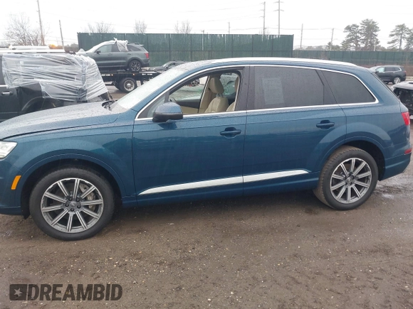 2018 Audi Q7 Premium Plus z VIN WA1LAAF77JD026085, wystawiony jako IAAI lot #41683329 z przebiegiem 91 404 mil mil oraz . Historia ofert i sprzedaży dostępna na DreamBid. Obrazek 14.