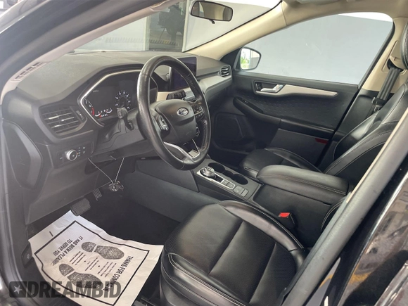 2020 Ford Escape SEL z VIN 1FMCU9H69LUA59992, wystawiony jako IAAI lot #42797223 z przebiegiem 87 913 mil mil oraz . Historia ofert i sprzedaży dostępna na DreamBid. Obrazek 2.