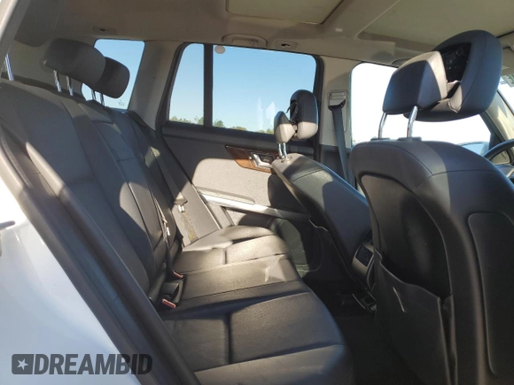2015 Mercedes-Benz GLK 350 with VIN WDCGG8JB9FG435277, listed as a Copart auction lot 75062284 with 111,867 mi miles and Salvage Title. Bid and sale history available at DreamBid. Image 11.