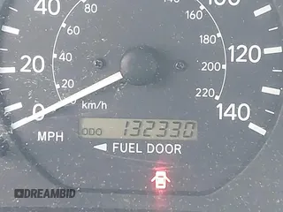 2000 Toyota Camry CE с VIN 4T1BG22K0YU671327, выставлен на аукционе IAAI как лот 42456202 с пробегом 132 330 миль миль и . История ставок и продаж доступна на DreamBid. Изображение 15.